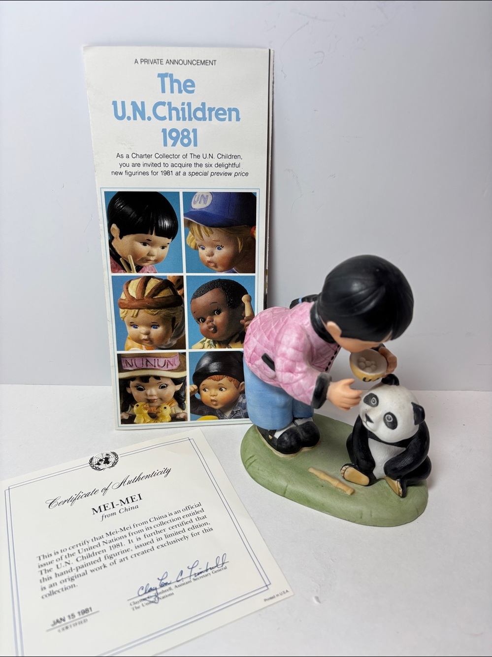 Franklin Mint Porcelain Mei Mei Feeding Panda Figurine. From China